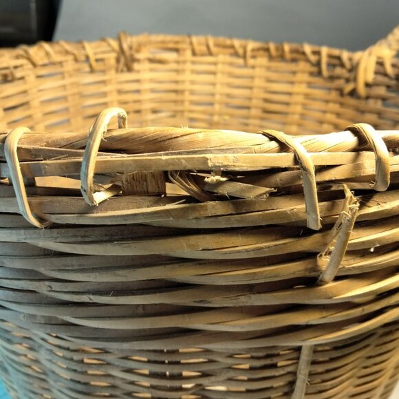 Antique Handmade Wicker Basket Handles Rustic Republic of China - Picture 10 of 11